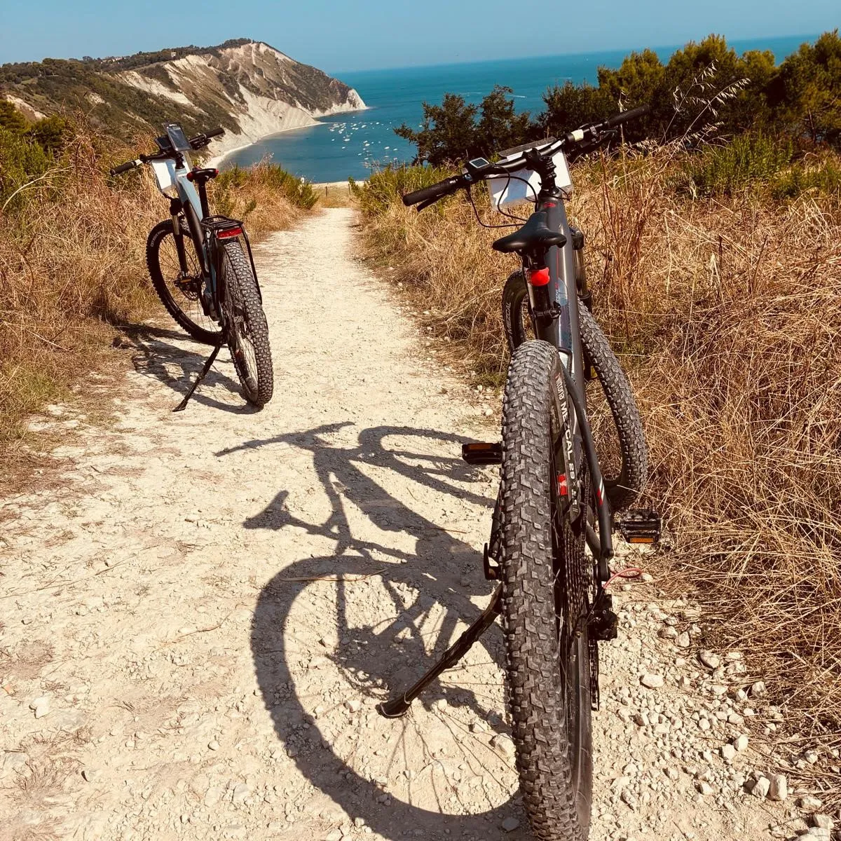 E-bike rental Ancona - Conero Park | Electric bikes | Portonovo vista dall'alto